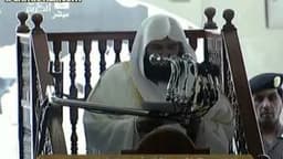 أروع خطبة عن بر الوالدين
